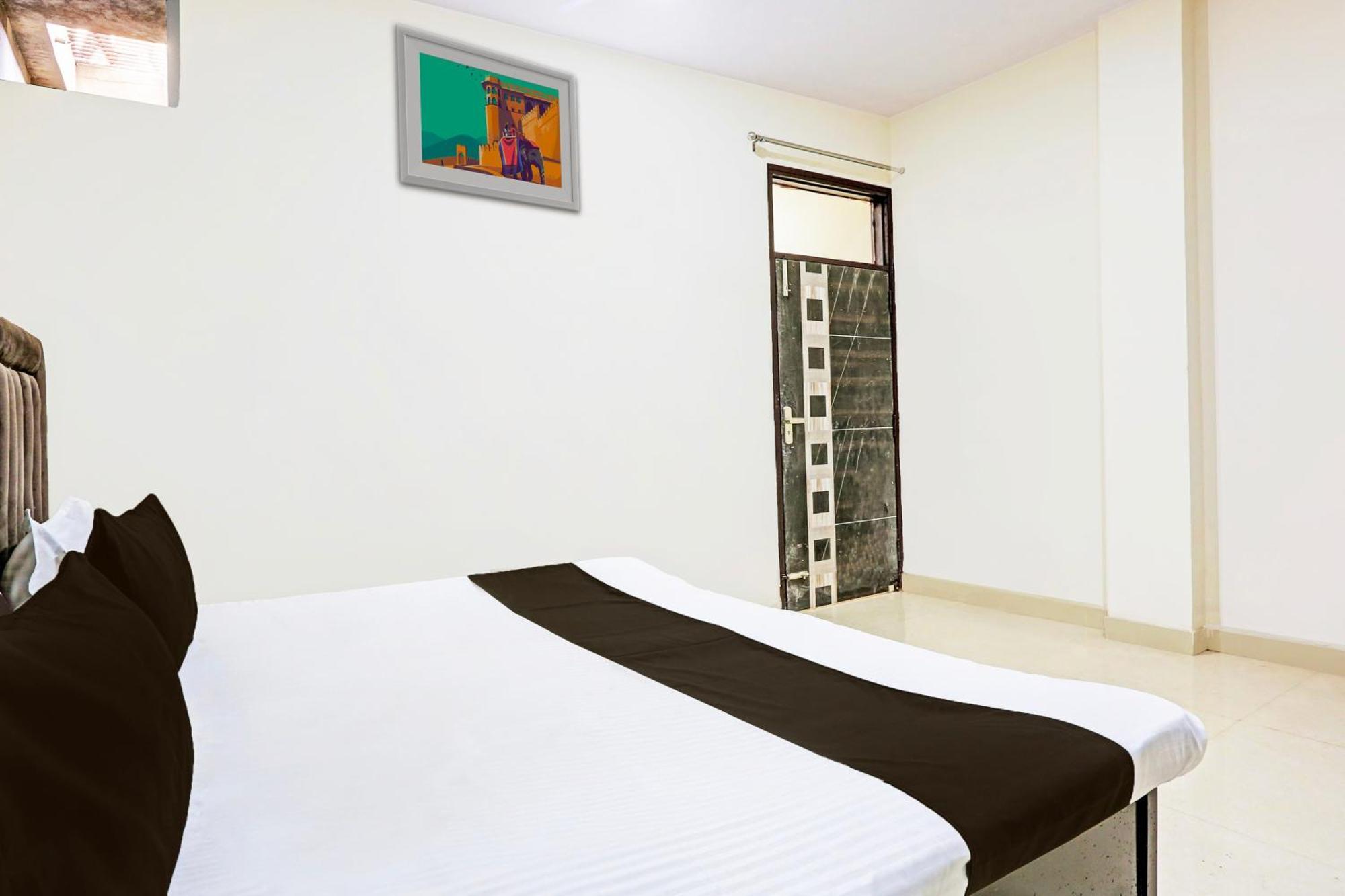 Hotel O Redbull Inn คูร์เคาน์ ภายนอก รูปภาพ