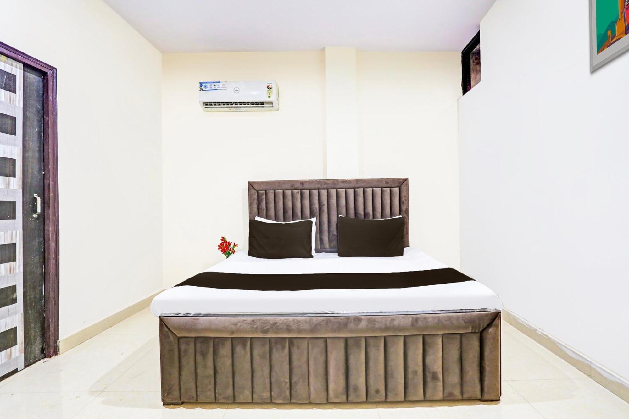 Hotel O Redbull Inn คูร์เคาน์ ภายนอก รูปภาพ